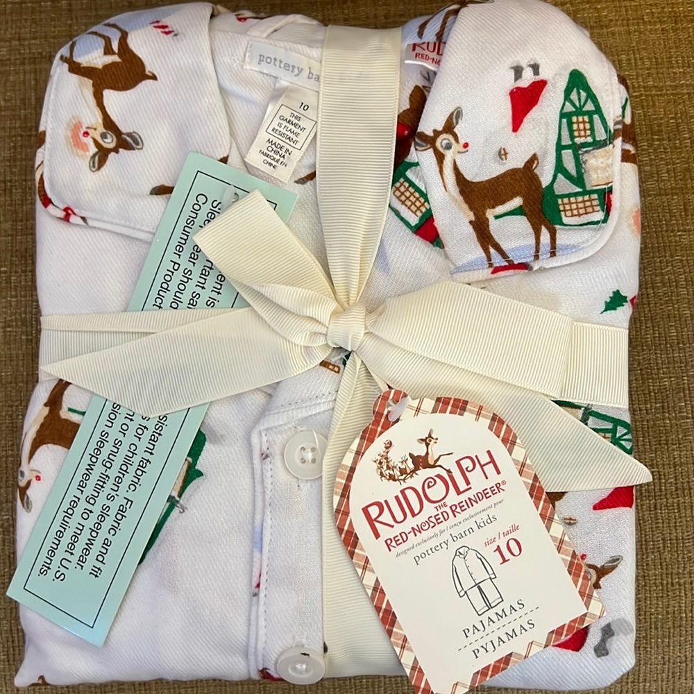 Rudolf Unisex holiday pjs